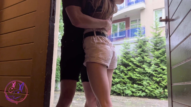 Bunny Rabbits: Sex se sousedem - Králíci zajíčci