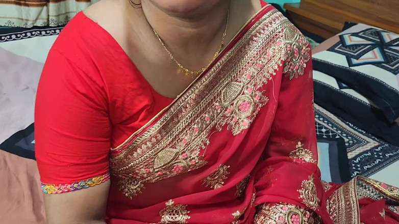 Banglavabi: Esposa não em casa, eu fodi minha meia-irmã