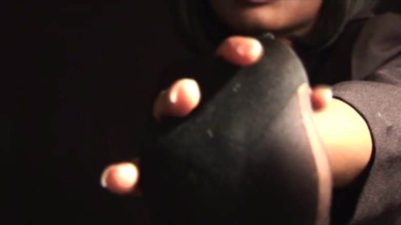 The Goddess Simone: Sniff my feet at the office