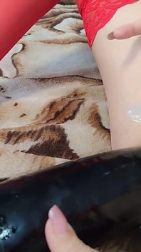 หญิงสาวหิมะในถุงน่องสีแดง