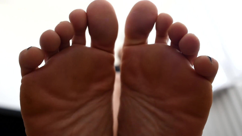 Czech Soles - foot fetish content: Офисное доминирование ступнями и дроссель ступней - часть 2
