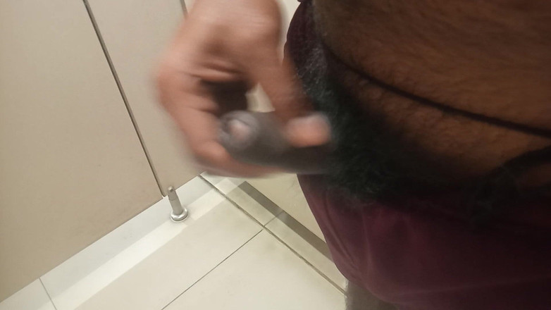 KUMBHA MANOJ KUMAR: インドのボス、ファンのためにいつでも対応可能