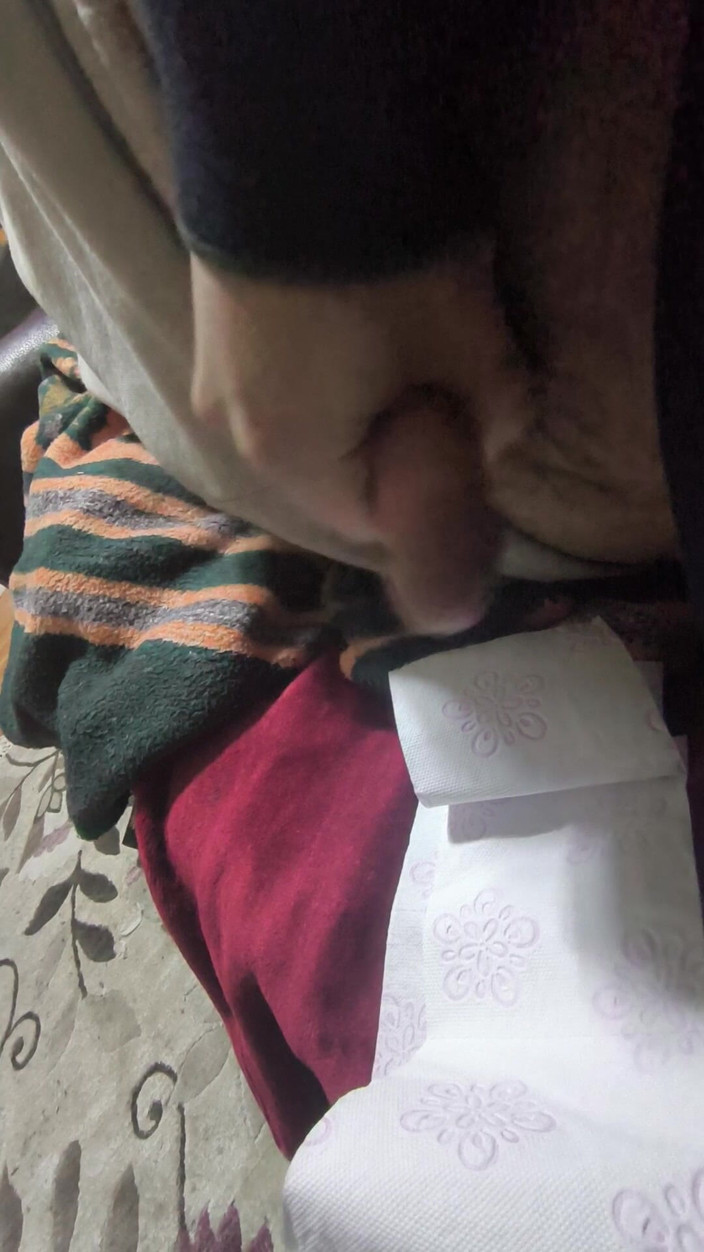 Hornypornyy31: Boşalıyorum