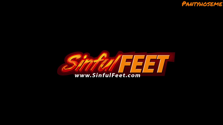 Pantyhose me porn videos: Erin everheart wird geil in bh, höschen und strumpfhosen und...