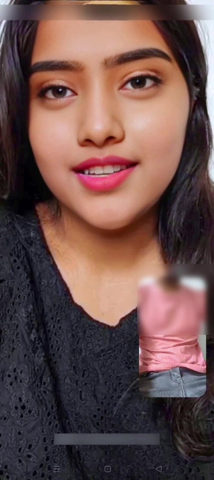 Muscool: Schönes mädchen, sex-chatten mit den freunden ihres ehemanns beim videoanruf