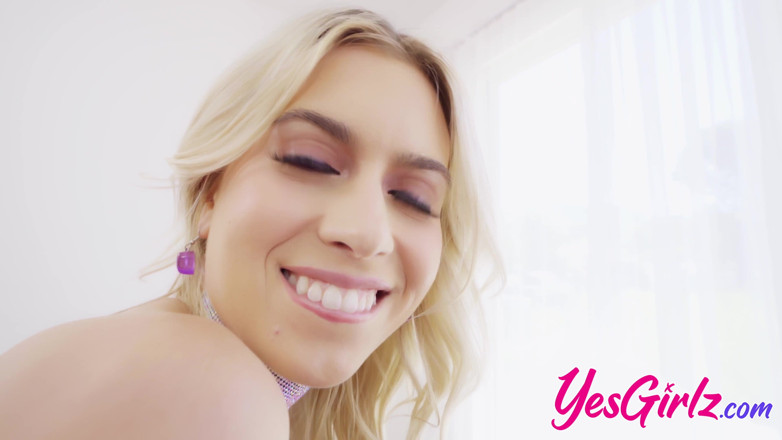 YesGirlz: Jill kassidy si masturba con i suoi piedi