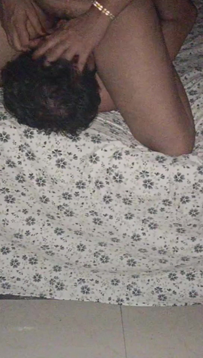 Poonamrandi143: Kongkek duduk muka dan pancutan mani