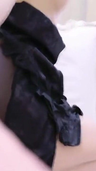 全脸档案，以热门角色扮演者在她上升前录制的三个安静的个人流为特色 - 2