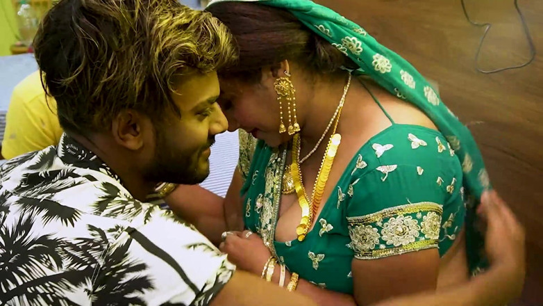 Queen star Desi: Bhabiji Ke Sath Dono Devor Mil Kor Mast Chudai Kia,...