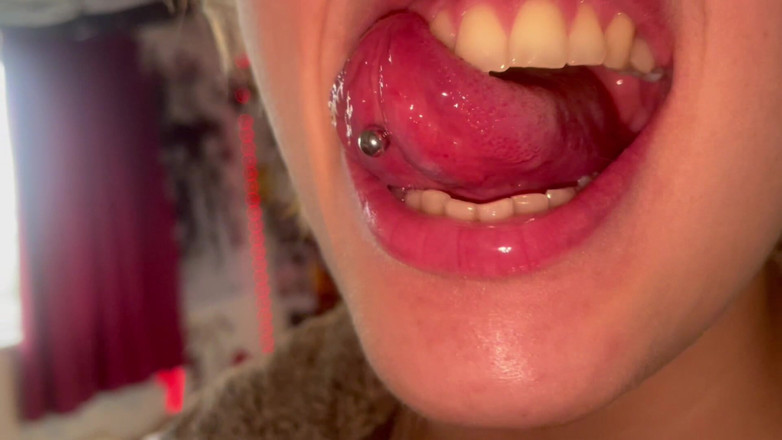 Glitterqueen1999: Tour de la bouche Sans maquillage, uvule vérifier tonsil vérifier