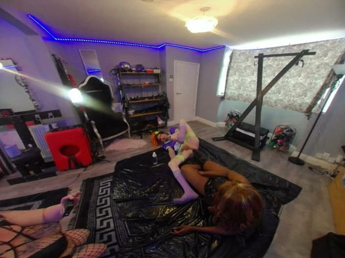 Perception of Depth - Jasmine_Dlight but VR: Jasmine_dlight &amp; Ava Black - Pvc Futa Giantess Gets Deep Footed with...