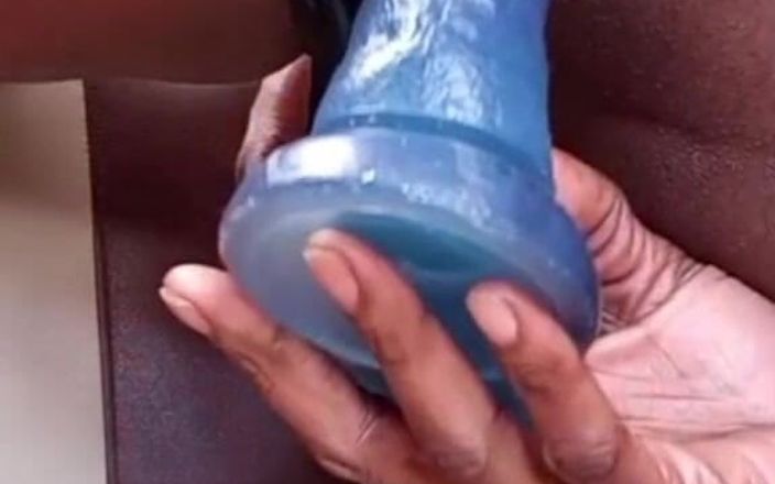 Rex Bitchington Blade: Gode ce gros cul sexy