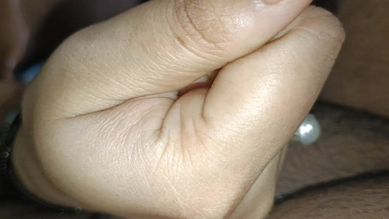 Catchybusty: मेरे नारियल के लंबे बालों को देखो