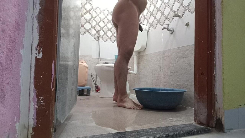 LovedSunsine1990: Amiche, ogni volta che ballo nuda, mi tengo queste mani