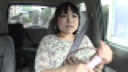 Asian Mature Climax: Arabalarında hitachi ile oynuyor