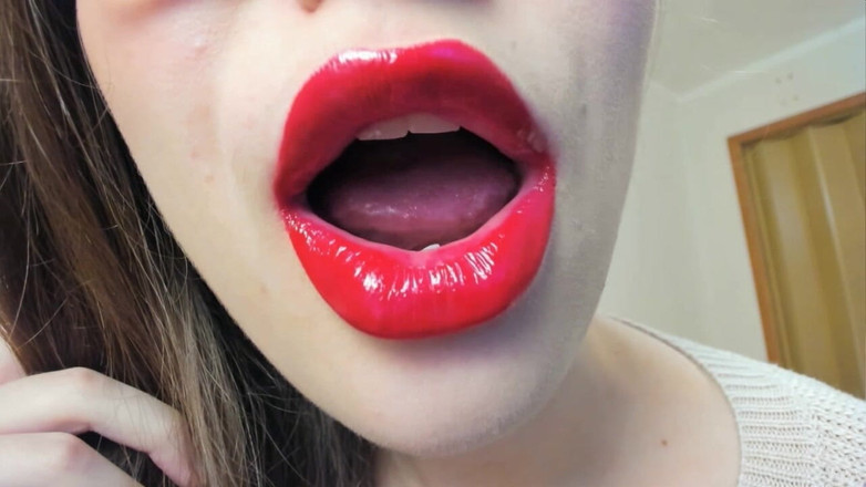 Rarible Diamond: Sexy červený polibek