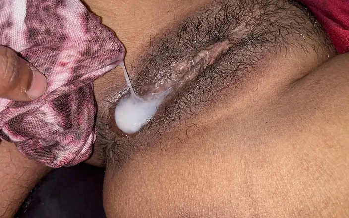 NeelamBhabhi: Desi Virgin Girl Sprem Dropped in the Pussy