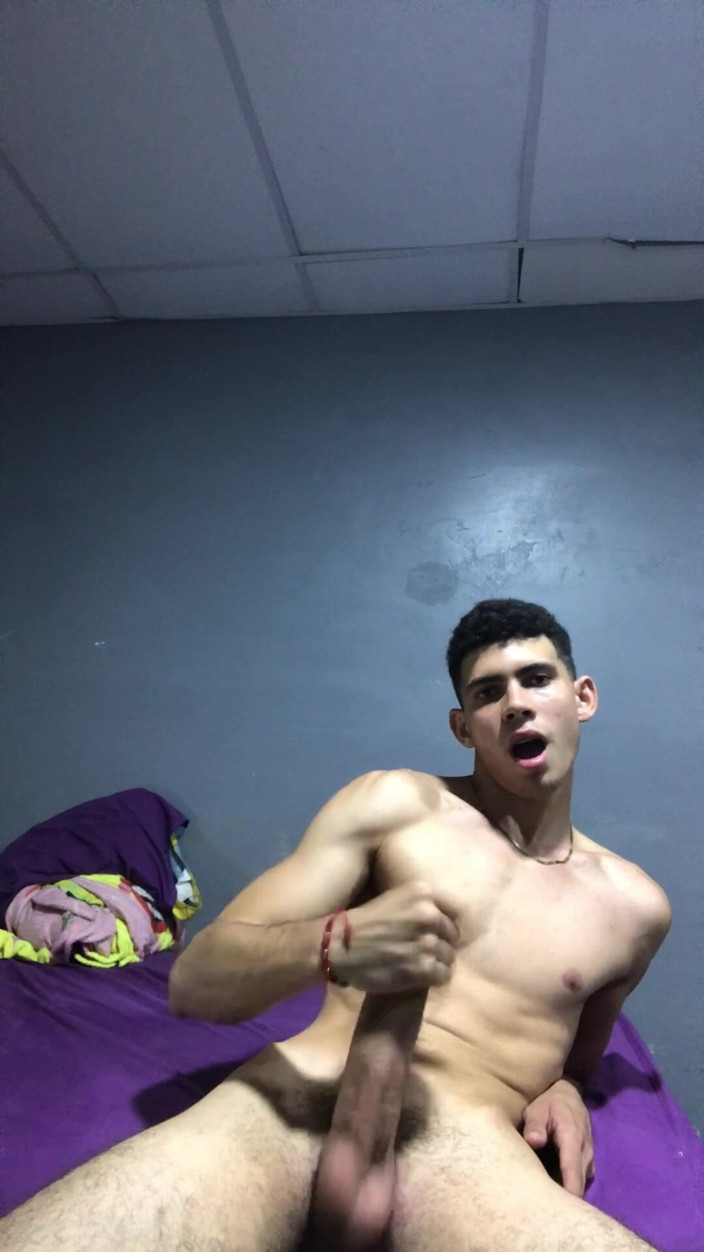krisbadboy: Quieres Probar Mi Leche