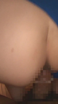 거유 곡선, 마른 프레임 - 모든 터치에 반응하는 그녀