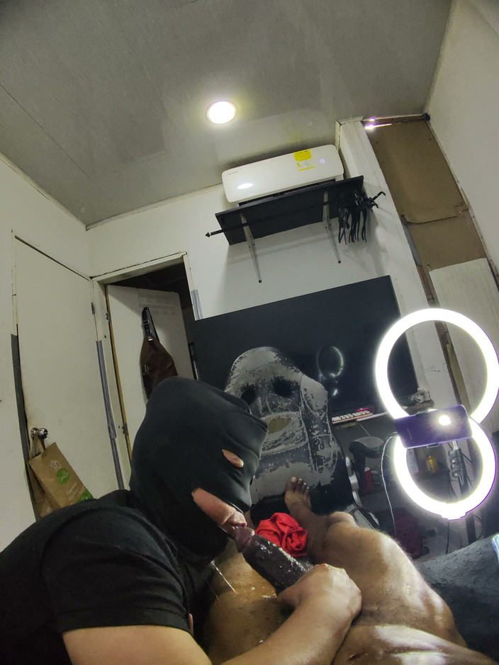 Cum-lobian dickdrainers: Gola campione maschera nera 5