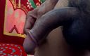Chet: Stor kuk avrunkning indisk man svart kuk massage