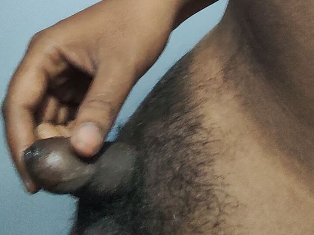 Step Sister Is Bathing so I Masturbate with Her Panties (Desi Kalakar 69)