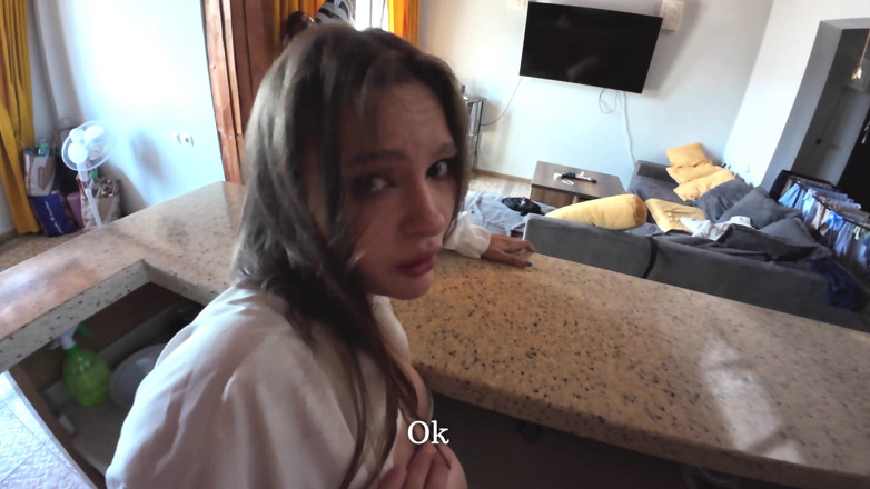 Alexa Poshspicy: Pov: Nevlastní sestra mě požádala, abych nebyl uvnitř, ale já...