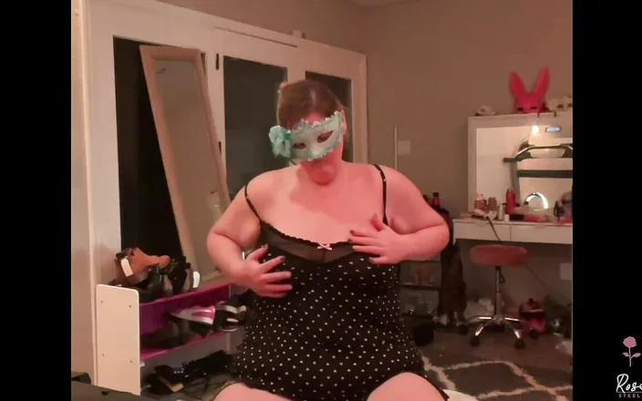 Rose Steele: Sitting in Blueberry Pie