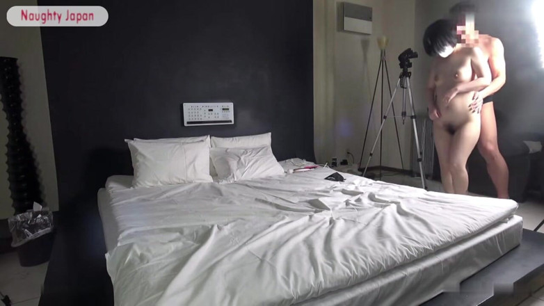 Heat STORAGE: O nouă aventură de amatori. Otaku liniștită cu mai multe...
