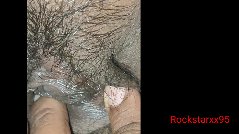 Rack star XX: 德西家庭主妇操卡纳达肮脏的谈话