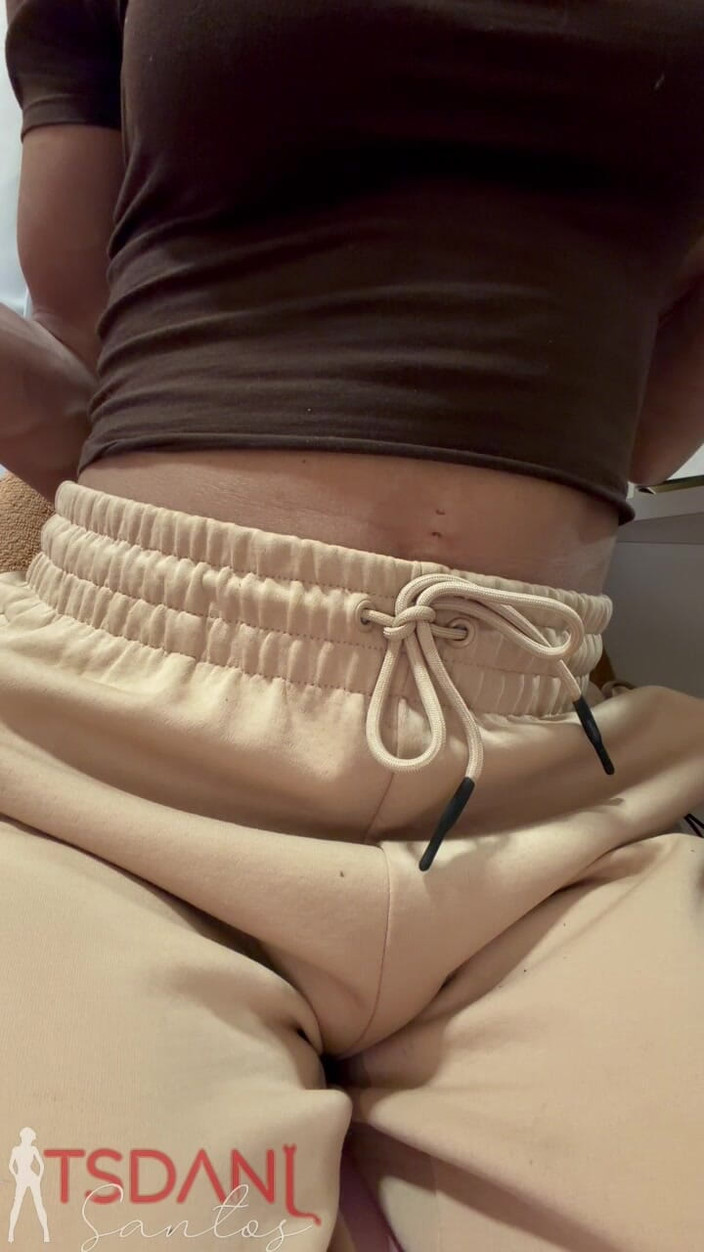 Tsdanisantos1: Zu Hause entspannen und leben ohne Vergnügen.