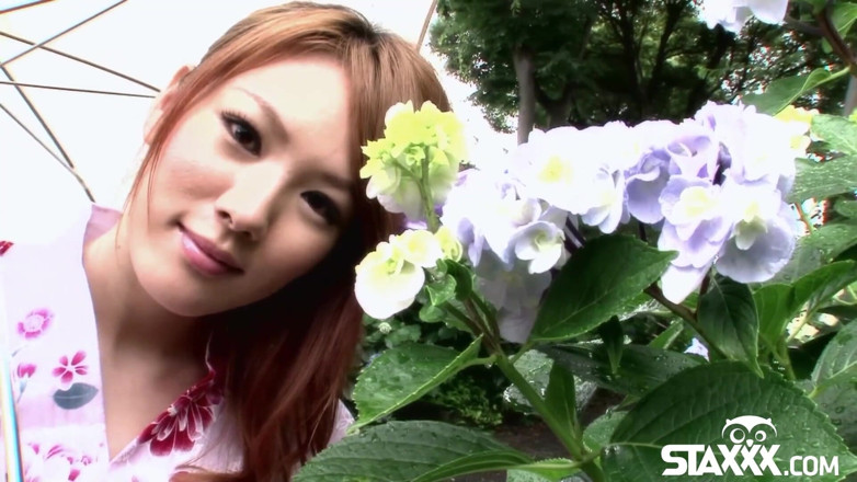 Staxxx: Lovely sakura plays with her pussy until she cums so...