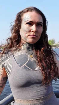 German Scout - Split Tongue Tattoo Girl Balea the Scarleg