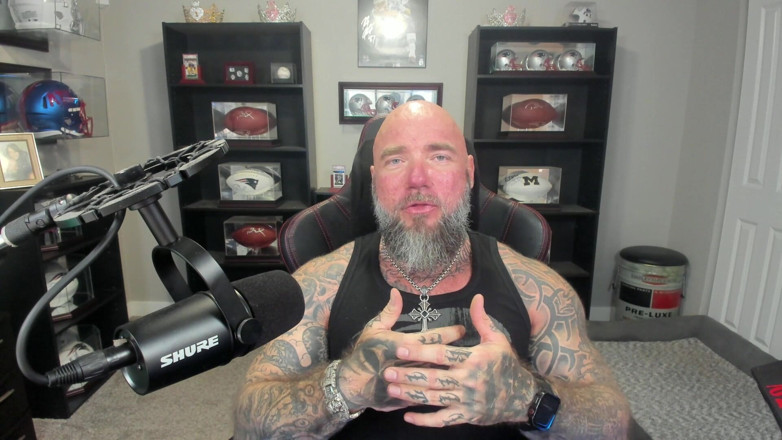 Raw and Uncensored with Masculine Jason: Secretul încrederii