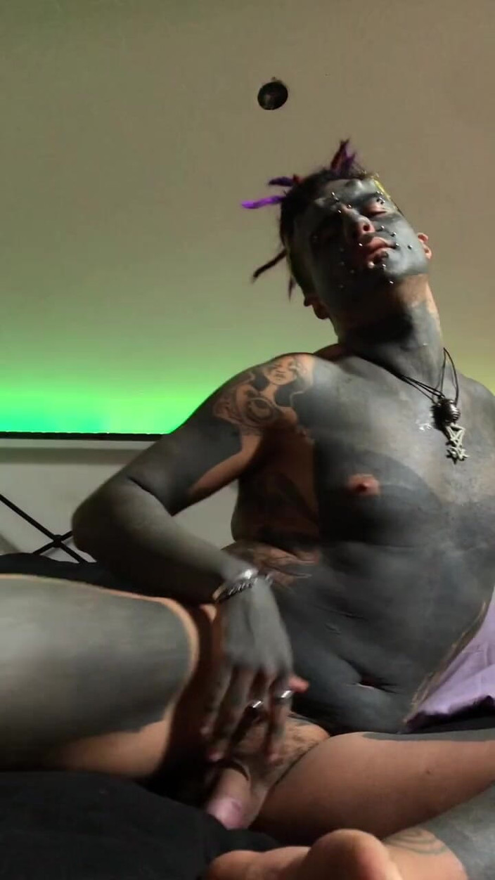 Mutant Nic: Моё маленькое шоу