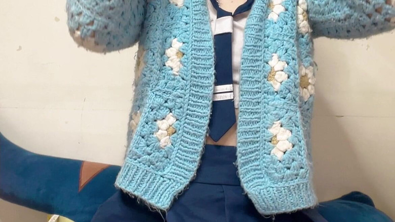 sweethanajapanese: Hana Indossa La Studentessa Cosplay per Il Suo Nuovo Giorno...