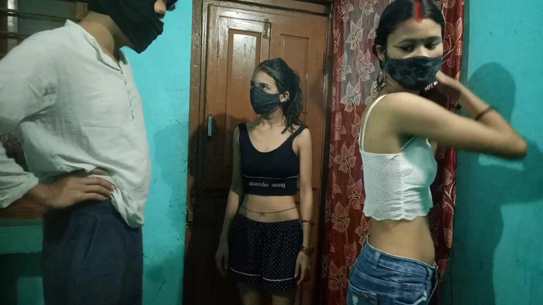 Raitorani: Two Girls and a Boy College Classmates Threesome