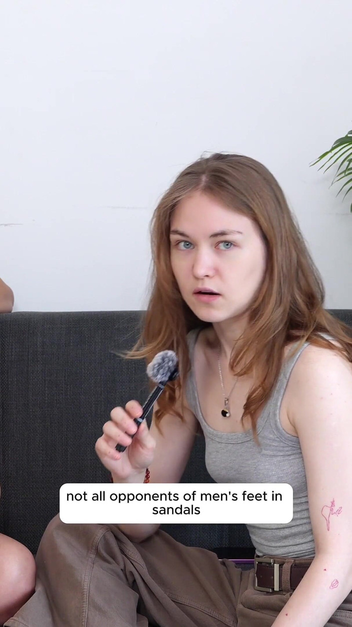 Kira Stone: Kwini Kim Talks and Shows How She Does Foot Fetish....