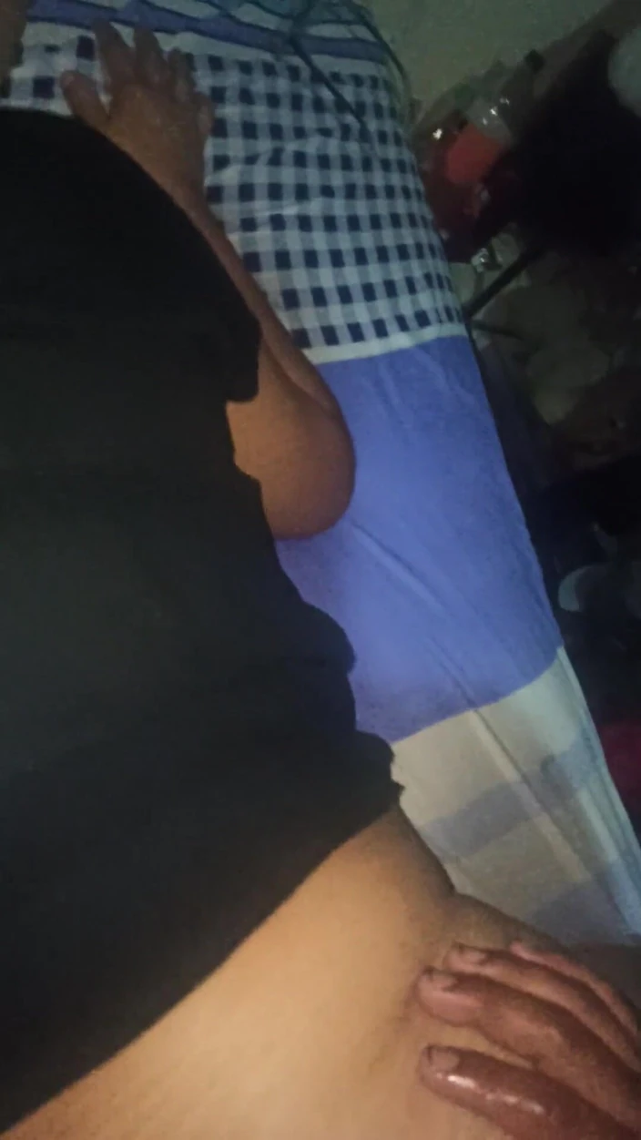 E-Alfa: Fucking a Rich Latina