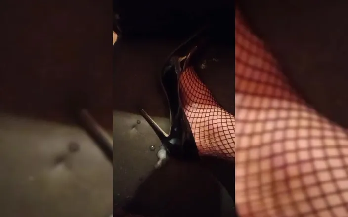 Georgia cross: Cumshot Mistressxxx