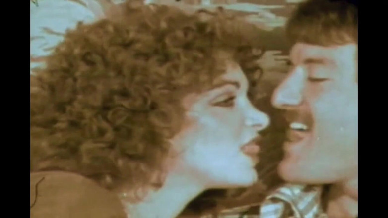 Vintage megastore: Klasik orta yaşlı seksi kadın striptiz pokerinde kaybettikten sonra götten...