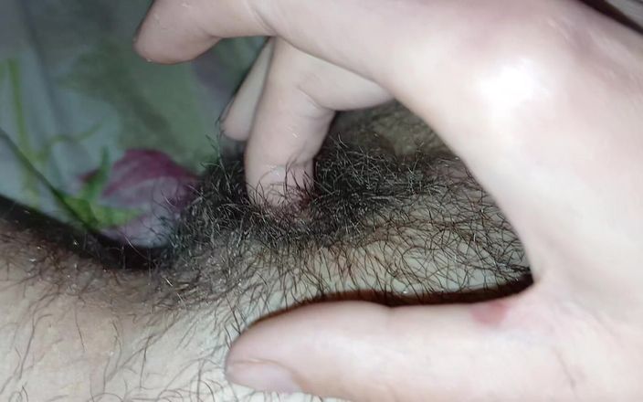 Lesbian-illusion: Hot Lesbian Fingering