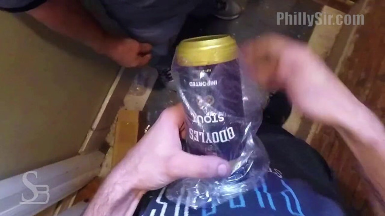 Philly Sir Videos: Dobrý soused (z pohledu)