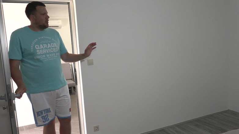 Lovekino: German Pornstar Kira Knight and Jeaninne Getting Fucked by Huge...