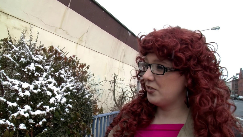 MMV BEST MOVIES AND CLIPS: Pouliční fuckers wild venkovní kundička buší a kouří