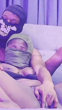 Lesbická nevlastní sestra chce poprvé vyzkoušet skutečné bbc hardcore šukání