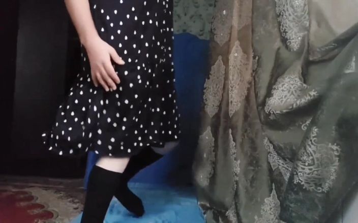 Kitty_Cross: Gay Sissy crossdresser da trắng mông to mông to chiến...