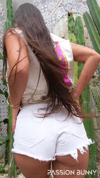 Hot Round Ass Waiting for You Today