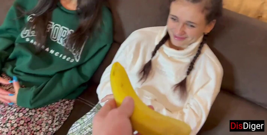 Dis Diger: Pozvali jsme dívky s přítelem a naaranžujeme skupinový sex