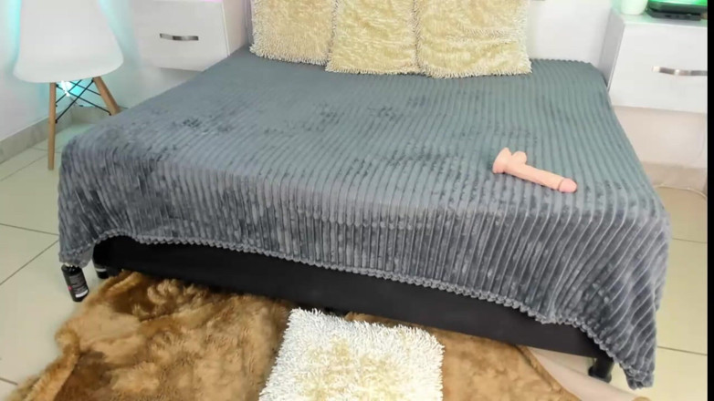 Yukari Shinju: Une Adol Escente Soumise Se Fait Masturbation.mp4 La Chatte